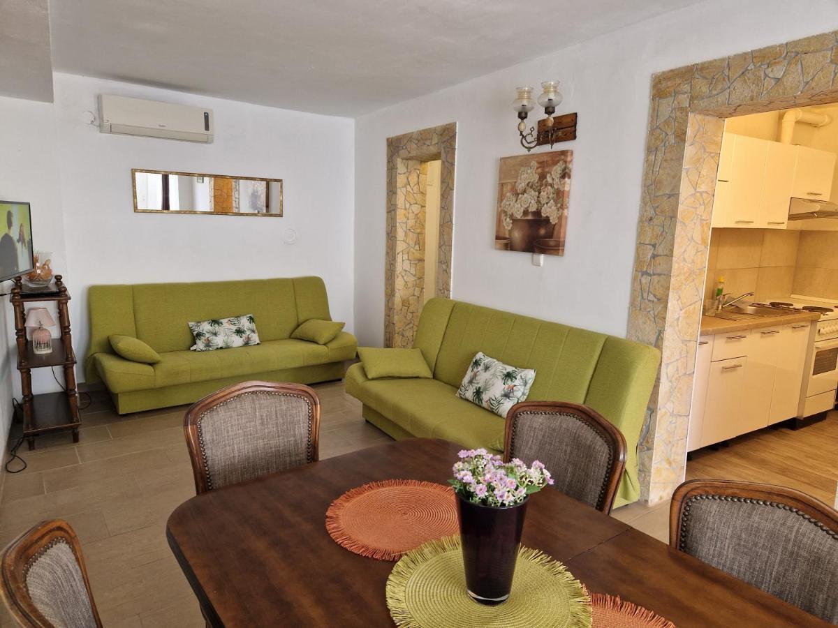 Apartmani Sidro Senj Senj  Ngoại thất bức ảnh